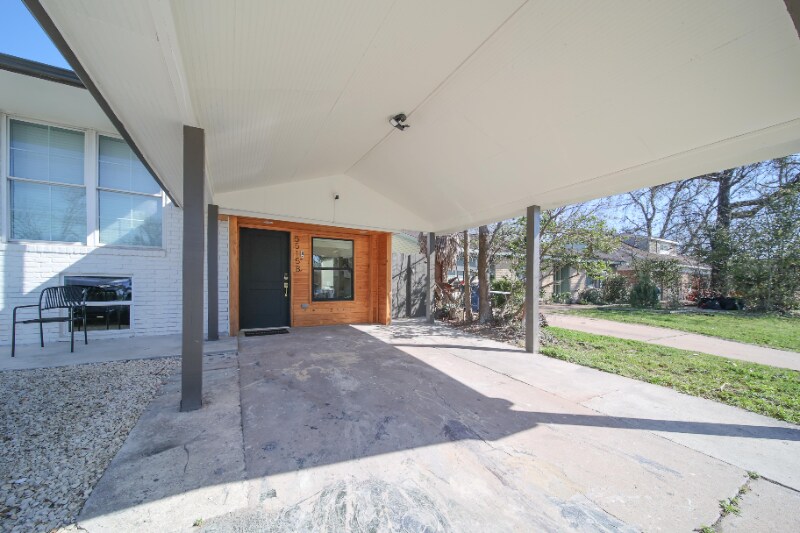 Building Photo - 5515 Cannonway Dr