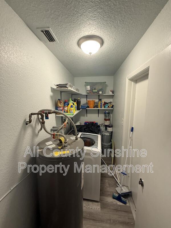 Building Photo - 5113 N 45th St