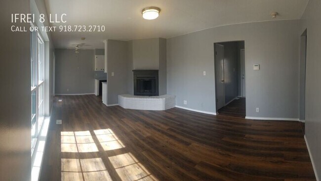 Building Photo - 16416 E 1st Pl