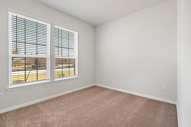 Building Photo - 405 San Miguel Crk Dr