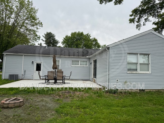 Building Photo - 234 Lexington Ave