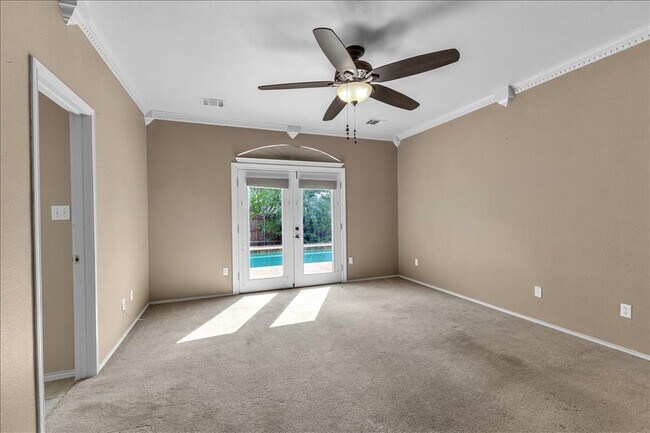 Building Photo - 3531 Roberto Clemente Ln