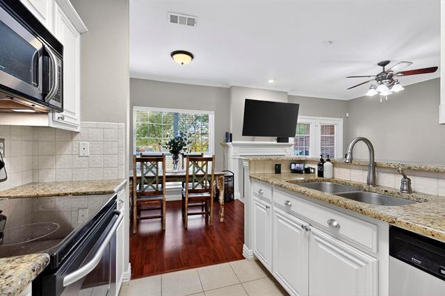 Building Photo - 2344 Southcourt Cir