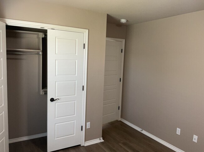 Building Photo - 1308 Penn Ln