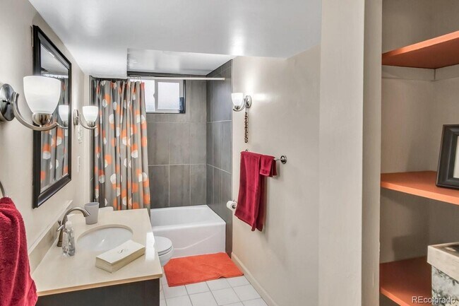 Building Photo - 6550 Tabor St