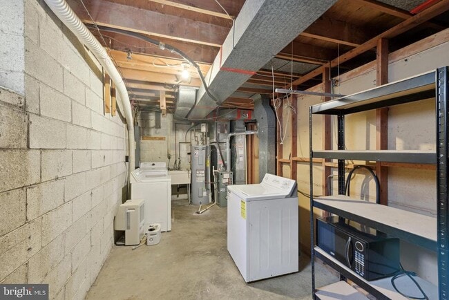 Building Photo - 1549 Bruton Ct