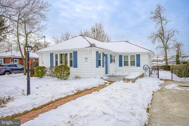 Building Photo - 20 Landing Rd