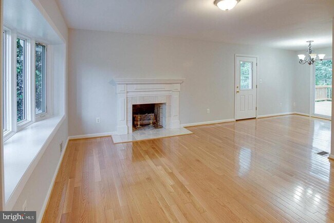 Building Photo - 12026 Waples Mill Rd