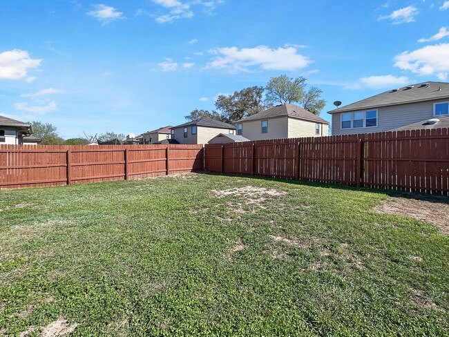 Building Photo - Spacious 4-Bedroom Home Near 1604 & Hwy 90