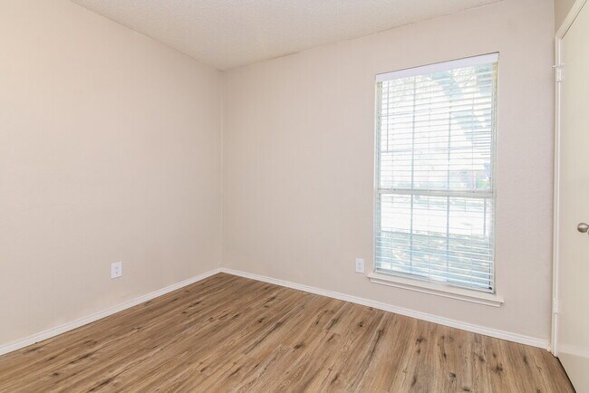 Building Photo - 4349 Presto Cir
