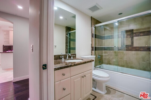 Building Photo - 10707 Missouri Ave