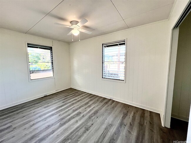 Building Photo - 67-207 Kukea Circle Unit