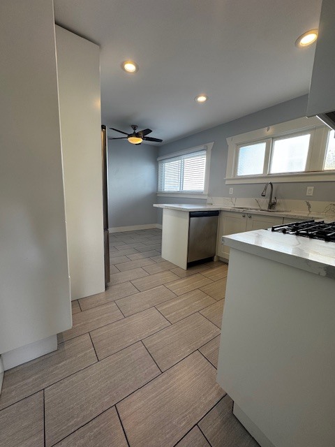 Building Photo - 2420 Madison Ave