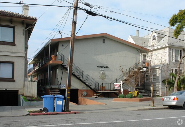 Building Photo - 015 - 255 N 3rd Street