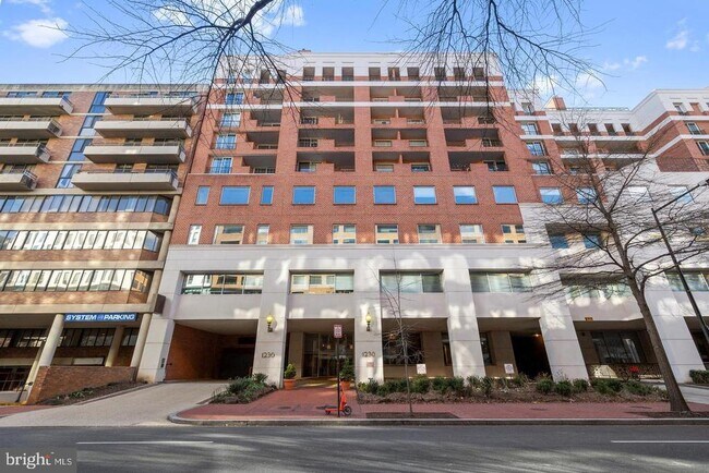 Primary Photo - 1230 23rd St NW