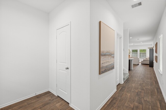 Building Photo - 22306 Forest Gorge Ln