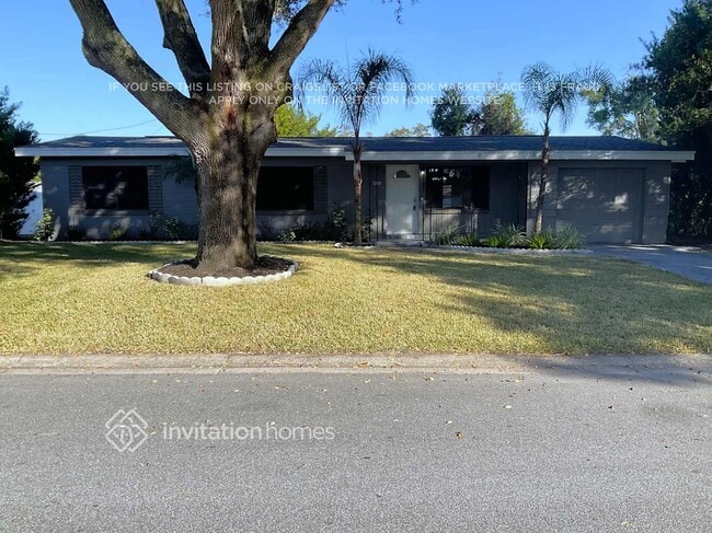 Building Photo - 5609 Sandalwood Dr