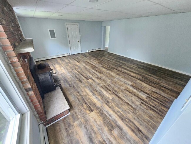 Building Photo - 634 Oakland Valley Rd