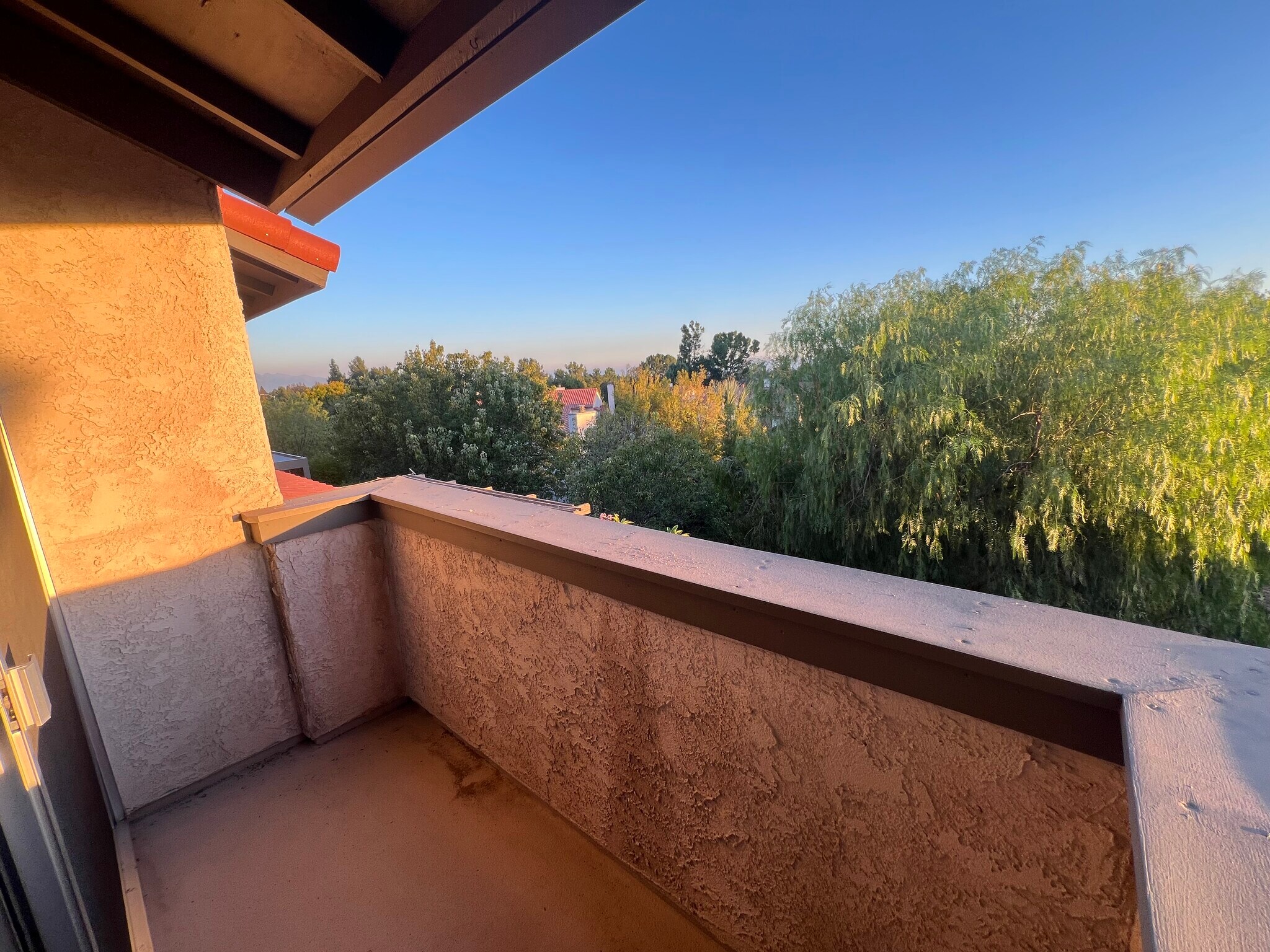 Building Photo - 19225 Index St