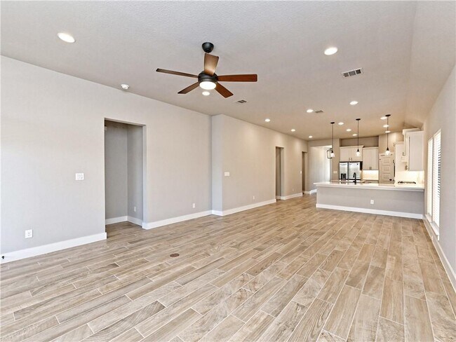 Building Photo - 2621 Franciscana Way