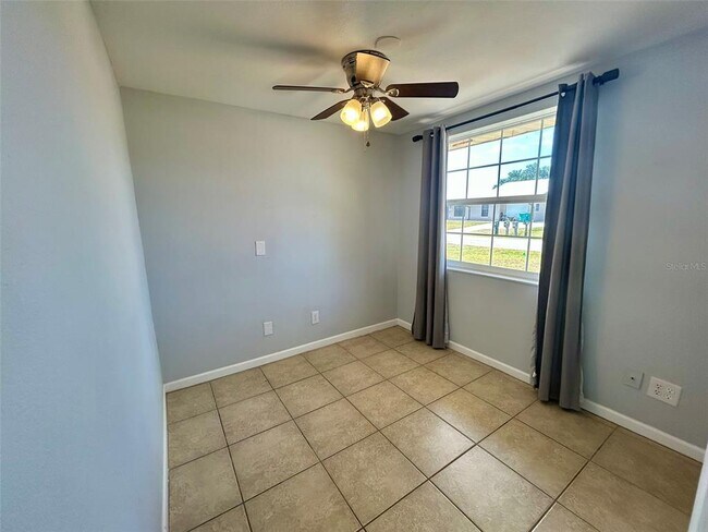 Building Photo - 3474 Norwick St