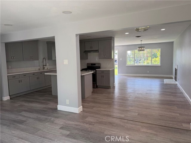 Building Photo - 6603 Mitad Ct