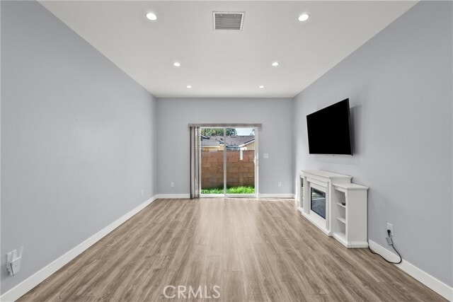 Building Photo - 7239 Kraft Ave