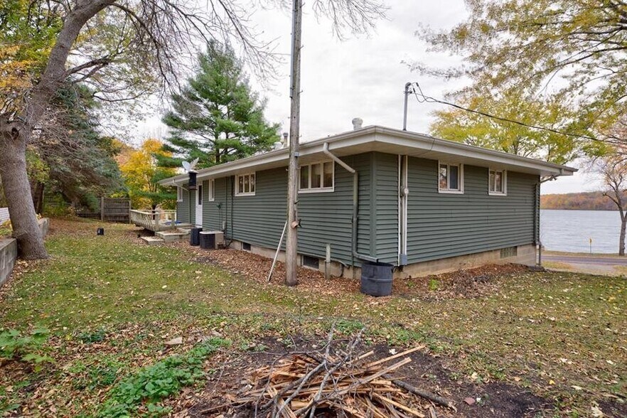 Building Photo - 13878 Sakatah Lake Rd