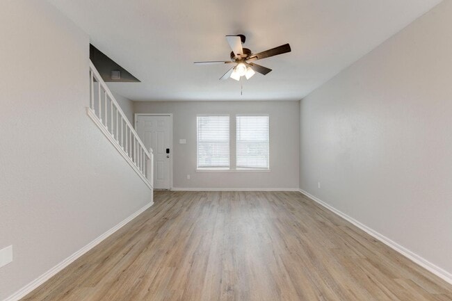 Building Photo - COMING SOON !