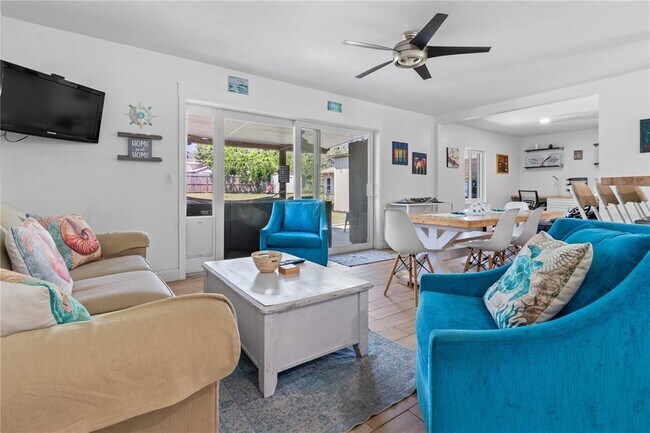 Building Photo - 604 Spencer Ave