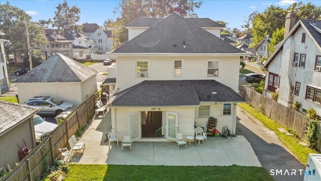 Building Photo - 16 Lilley Rd