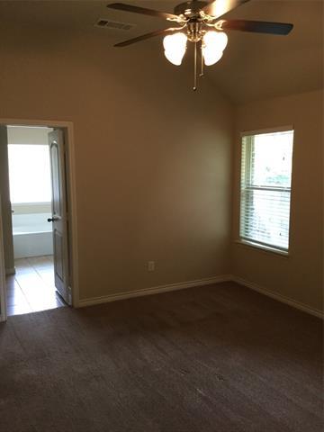 Building Photo - 1419 Lauren Ln