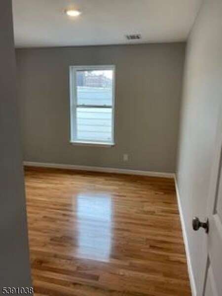 Building Photo - 595 597s18th