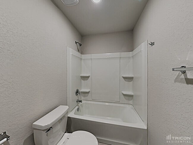 Building Photo - 5538 Basil Chase