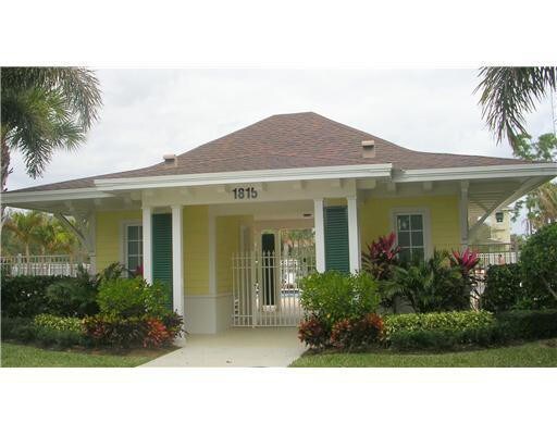 Building Photo - 3277 E Community Dr