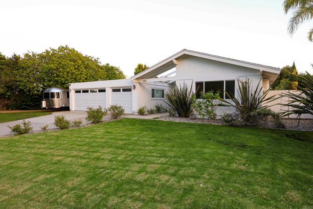 Building Photo - 667 Solana Hills Ct