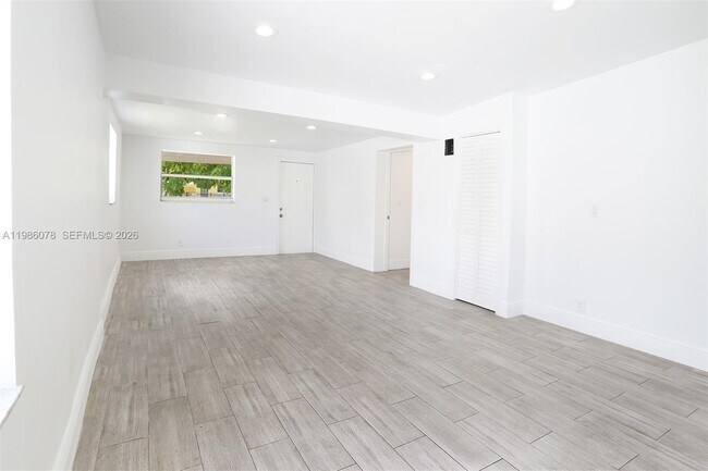 Building Photo - 14260 NW 22nd Pl