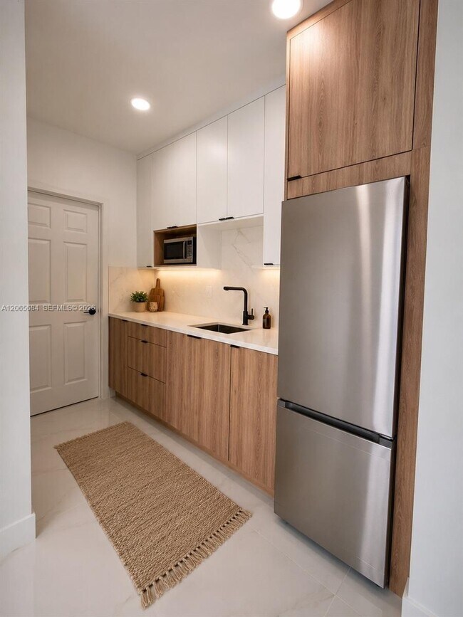 Building Photo - 5261 SW 89th Ave