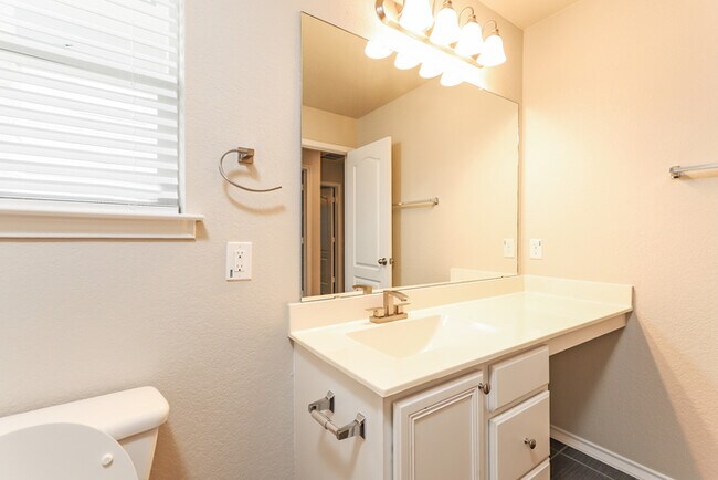 Building Photo - 6806 Slaton Fields