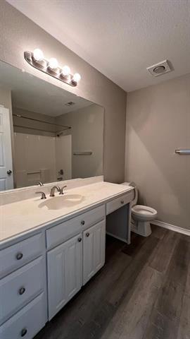 Building Photo - 8129 Hulen Park Cir