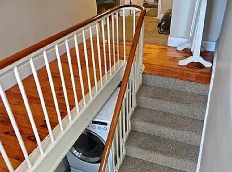 Building Photo - 12 Portland Ave