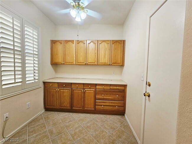 Building Photo - 2570 Hayesville Ave