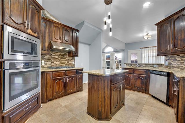 Building Photo - 1653 Churchill Ln