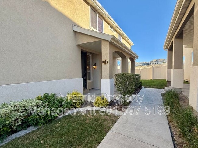 Building Photo - 1688 W 3180 N