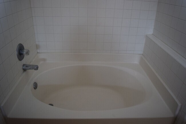 Building Photo - 4307 Janelle Dr