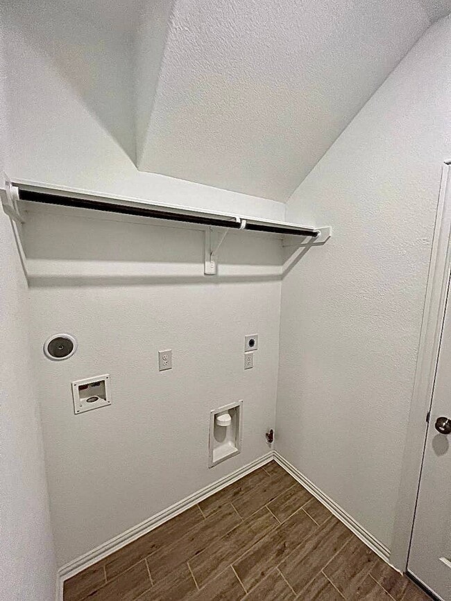 Building Photo - 31206 Zacara Ln