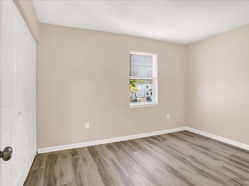 Building Photo - 809 Old Silver Spring Rd