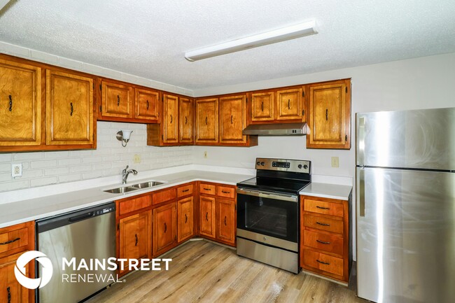 Building Photo - 6801 Autumnhill Ln