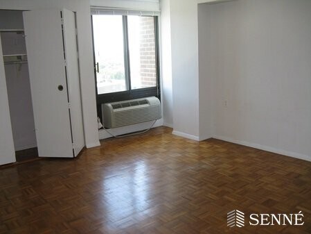 Building Photo - 1105 Massachusetts Ave