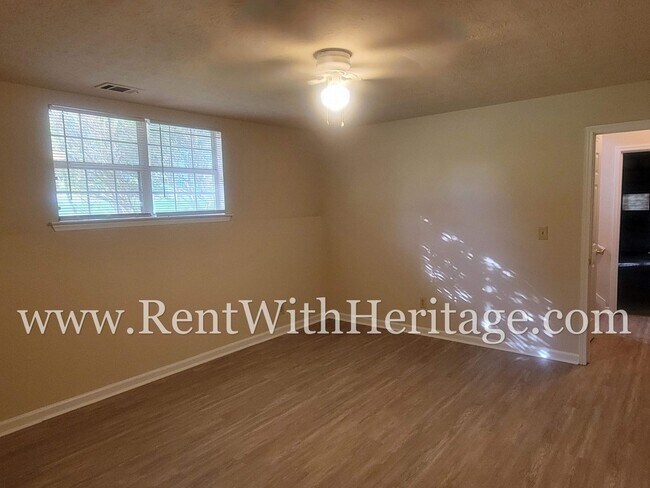 Building Photo - WOW!!!! GREAT HOME WITH PARTIAL FINISHED B...